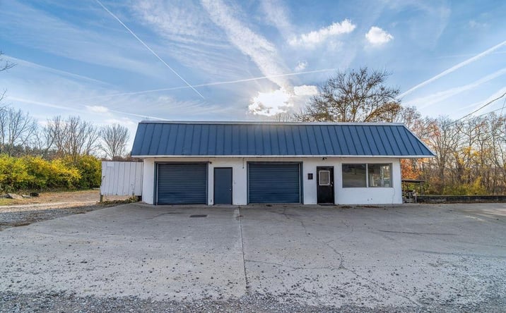 Pictures of Special Purpose property located at 800 N Sandusky Street, Mount Vernon, OH 43050 for lease - image #1