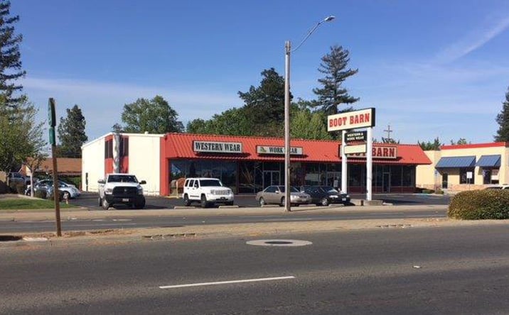 Pictures of Retail property located at 603 Colusa Ave, Yuba City, CA 95991 for lease - image #1