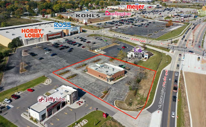 Pictures of Retail property located at 526 S Taylor Dr, Sheboygan, WI 53081 for lease - image #1