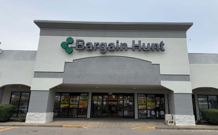 Pictures of Retail property located at 6200 - 6220 Stage Road & Elmore Park, Memphis, TN 38134 for lease - image #1