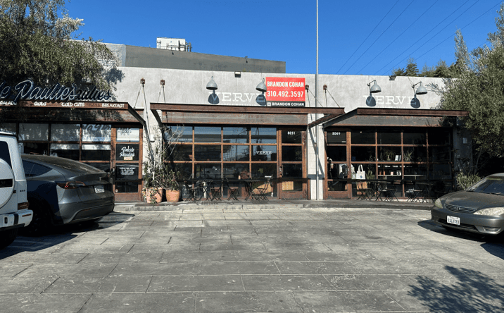Pictures of Retail, Restaurant property located at 8051 W 3rd St, Los Angeles, CA 90048 for lease - image #1