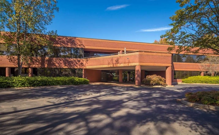 Pictures of Office property located at 1900 Exeter Rd, Germantown, TN 38138 for lease - image #1