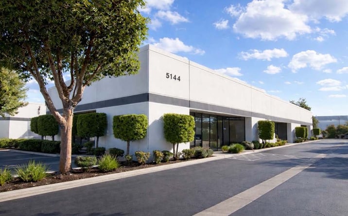 Pictures of Industrial property located at 5140 - 5148 N Commerce Ave, Moorpark, CA 93021 for lease - image #1