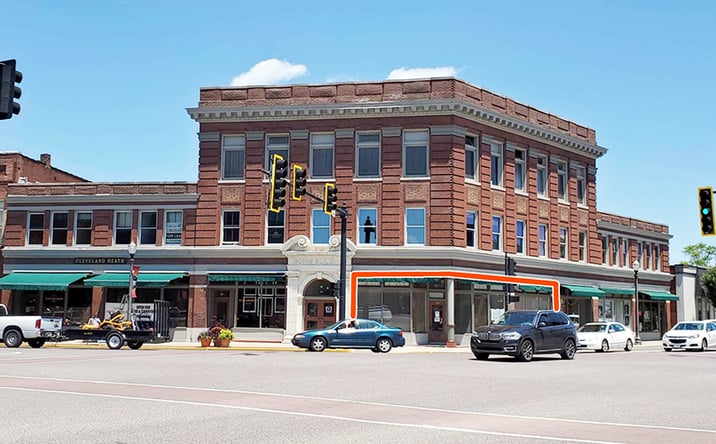 Pictures of Retail, Office property located at 100 N Main St, Edwardsville, IL 62025 for lease - image #1