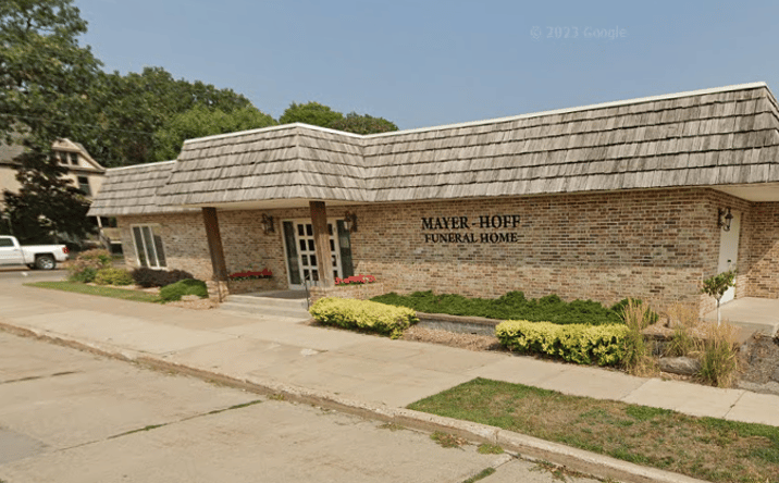 Pictures of Retail, Office, Special Purpose property located at 600 2nd St NW, Austin, MN 55912 for lease - image #1