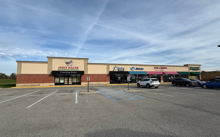 Pictures of Retail property located at 6120 E Thompson Rd, Indianapolis, IN 46237 for lease - image #1