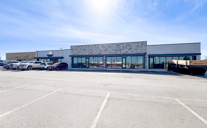 Pictures of Retail property located at 900 E Florida Ave, Midland, TX 79701 for lease - image #1