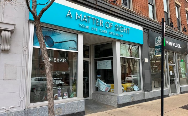 Pictures of Retail property located at 2210 N Clark Street, Chicago, IL 60614 for lease - image #1