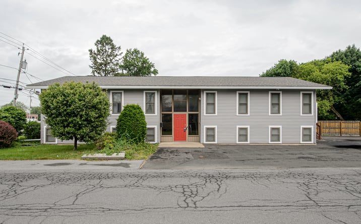 Pictures of Retail, Office, Special Purpose property located at 2500 Brewerton Rd, Mattydale, NY 13211 for lease - image #1