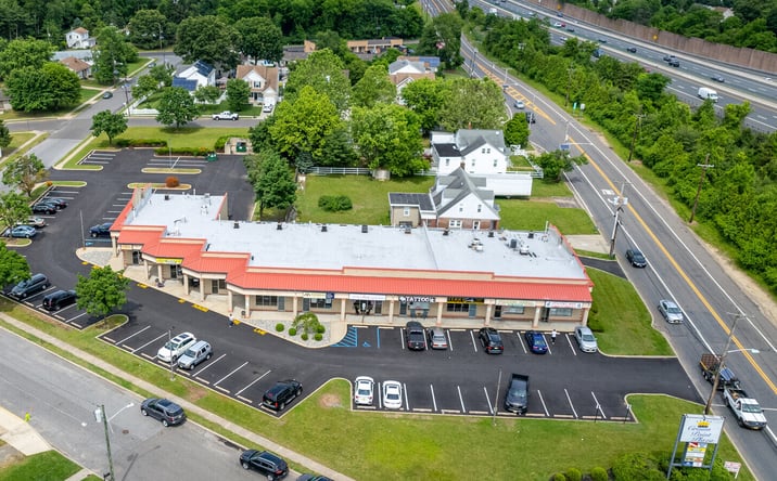 Pictures of Retail property located at 530 Crown Point Rd, West Deptford, NJ 08086 for lease - image #1