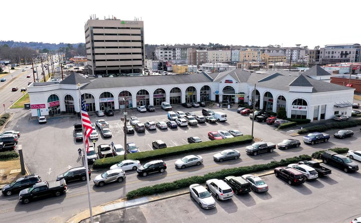 Pictures of Retail property located at 1919 28th Ave S, Birmingham, AL 35209 for lease - image #1