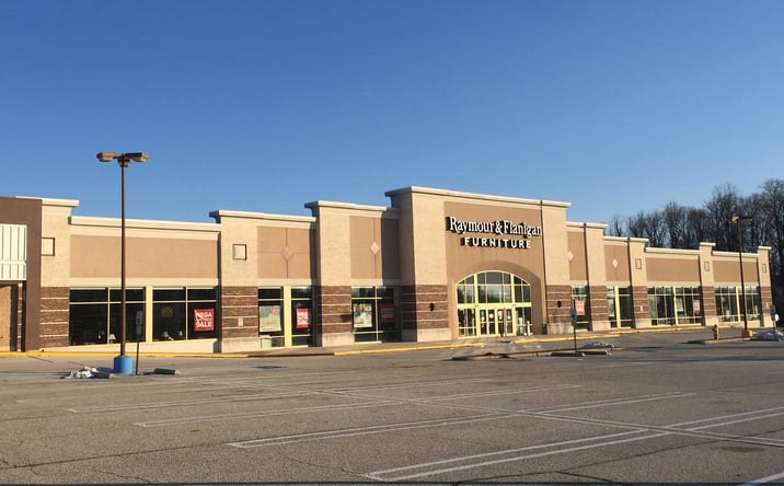 Pictures of Retail property located at 1450 Clements Bridge Rd, Woodbury, NJ 08096 for lease - image #1