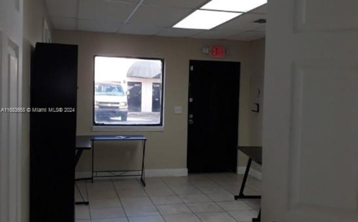 Pictures of Industrial property located at 2069 W 62nd St, Hialeah, FL 33016 for lease - image #1