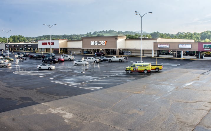 Pictures of Retail property located at 201 Forks of the River Pkwy, Sevierville, TN 37862 for lease - image #1