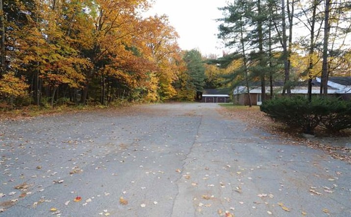 Pictures of Retail property located at 148 Prouty Drive, Newport, VT 05855 for lease - image #1
