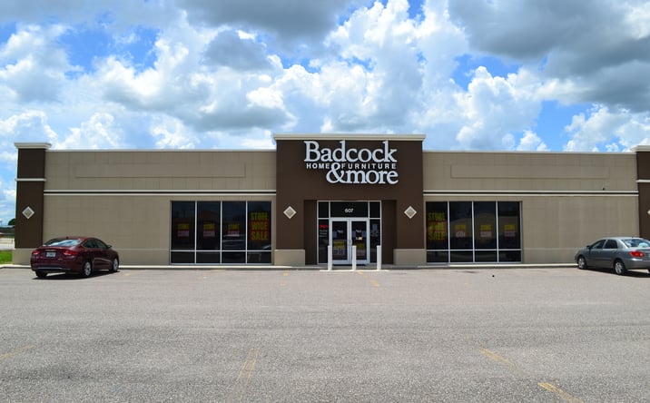 Pictures of Retail property located at 607 US-27, Avon Park, FL 33825 for lease - image #1