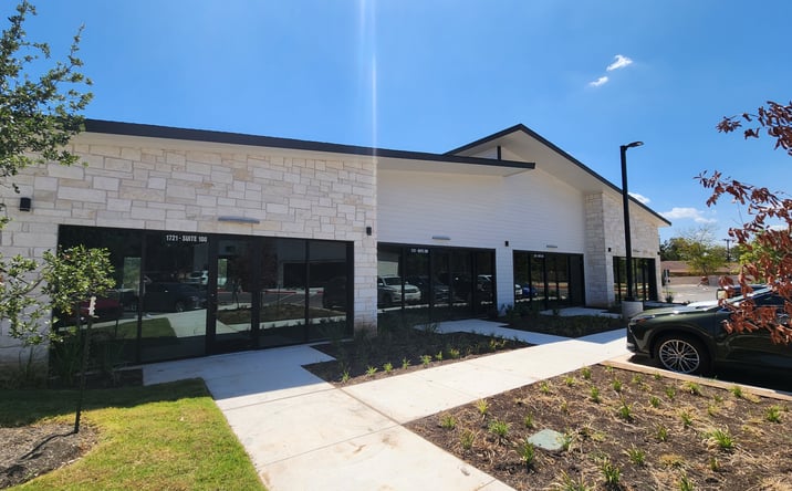 Pictures of Retail, Office property located at 1721 Sam Bass Rd, Round Rock, TX 78681 for lease - image #1