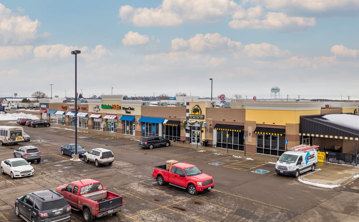 Pictures of Retail, Office property located at 1100 Frontage Rd W, Owatonna, MN 55060 for lease - image #1