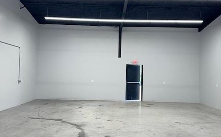 Pictures of Office, Industrial, Special Purpose property located at 12307 Deane Rd, Manchaca, TX 78652 for lease - image #1
