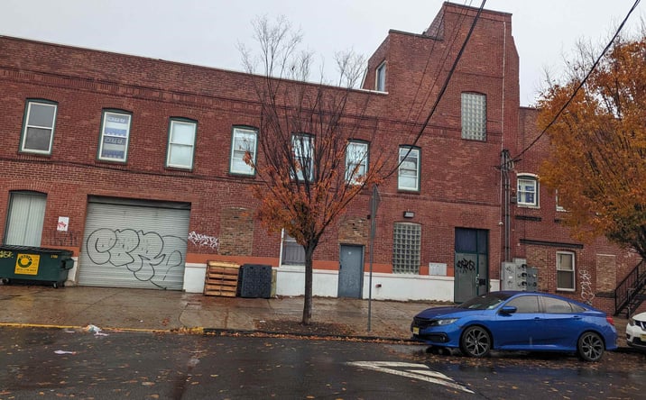 Pictures of Industrial property located at 13-31 New York Ave, Newark, NJ 07105 for lease - image #1