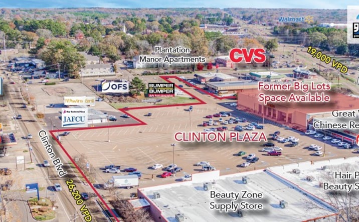 Pictures of Retail property located at 200 Clinton Boulevard, Clinton, MS 39056 for lease - image #1