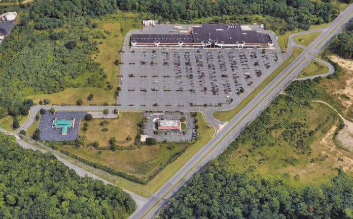 Pictures of Retail property located at 260 N County Line Rd, Jackson Township, NJ 08527 for lease - image #1