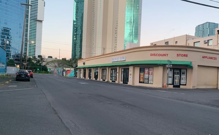 Pictures of Retail, Office, Special Purpose property located at 1175 Hopaka St, Honolulu, HI 96814 for lease - image #1