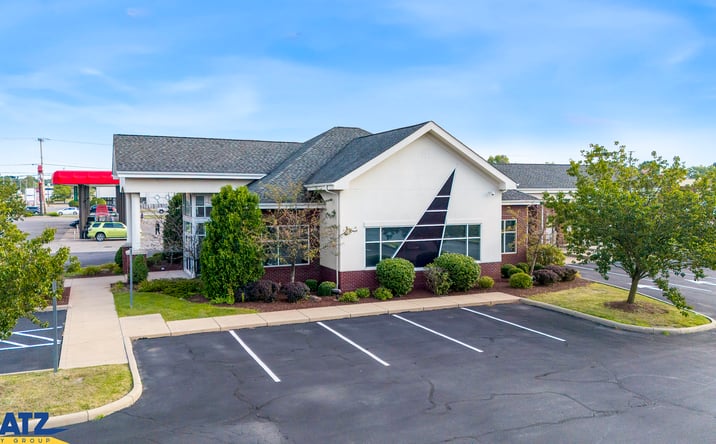 Pictures of Retail, Office property located at 101 S Canfield Niles Rd, Austintown, OH 44515 for lease - image #1