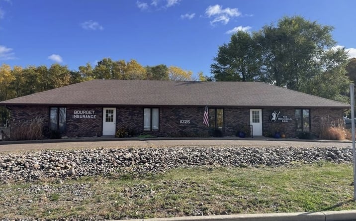 Pictures of Office property located at 1025 N Hastings Way, Eau Claire, WI 54703 for lease - image #1