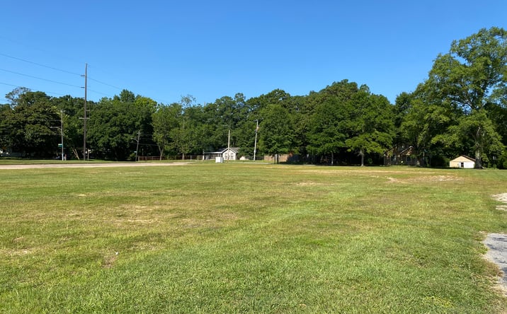 Pictures of Land property located at 2222 Dauphin Island Pkwy, Mobile, AL 36605 for lease - image #1