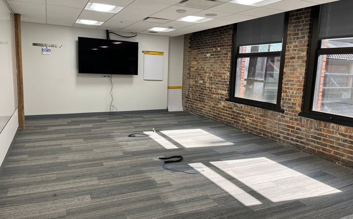 Pictures of Office property located at 25 Ottawa Ave SW, Grand Rapids, MI 49503 for lease - image #1