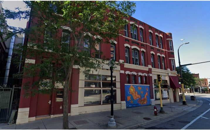Pictures of Retail, Restaurant property located at 221 Cedar Ave, Minneapolis, MN 55454 for lease - image #1