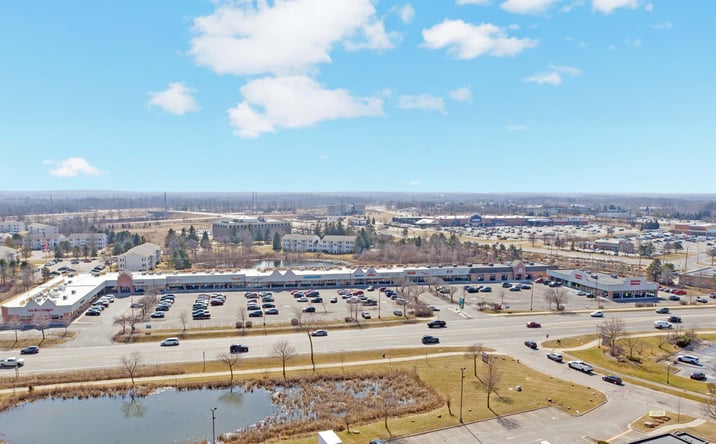 Pictures of Retail property located at 4050-4184 E Grand River Ave, Howell, MI 48843 for lease - image #1