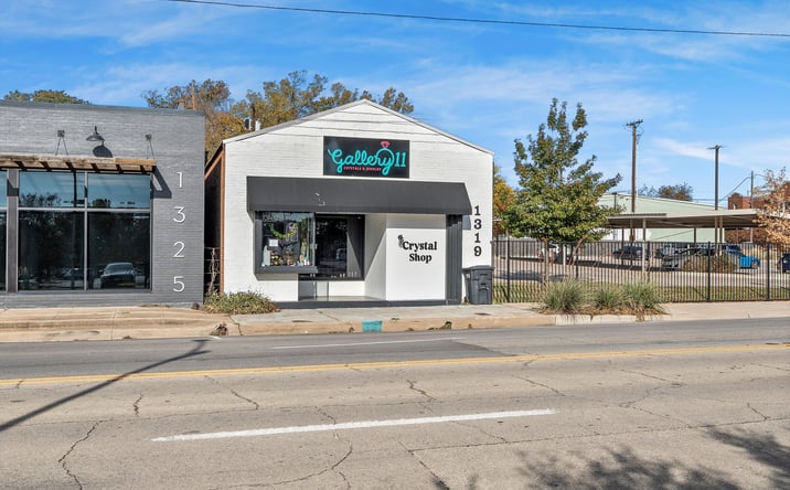 Pictures of Retail, Land property located at 1319 Austin Ave, Waco, TX 76701 for lease - image #1