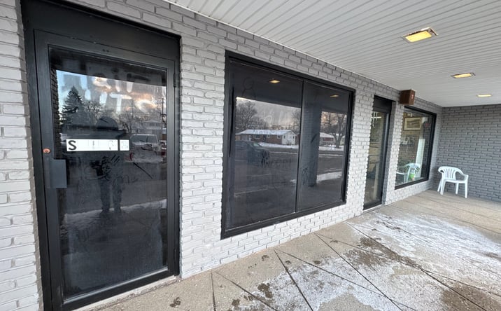 Pictures of Retail, Industrial, Restaurant property located at 2640 George Urban Blvd, Depew, NY 14043 for lease - image #1