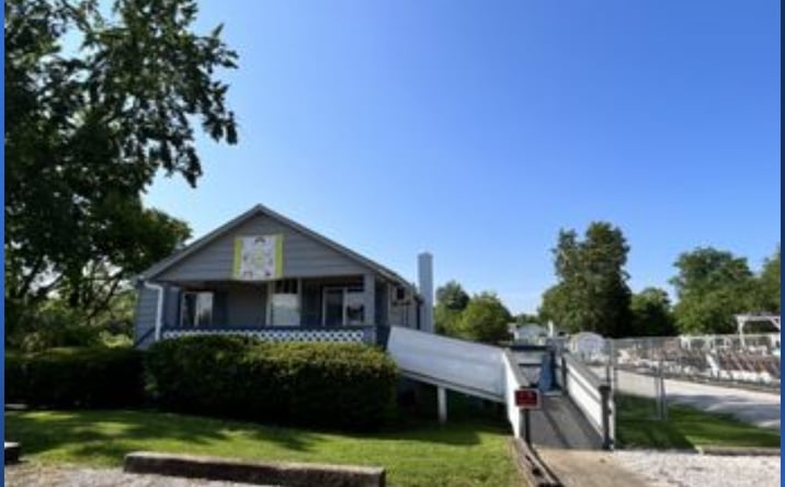 Pictures of Retail property located at 2221 E Morgan Ave, Evansville, IN 47711 for lease - image #1