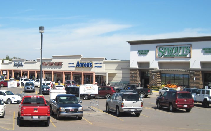 Pictures of Retail property located at NEC OF 1-40 & Garth Brooks Blvd, Yukon, OK 73099 for lease - image #1