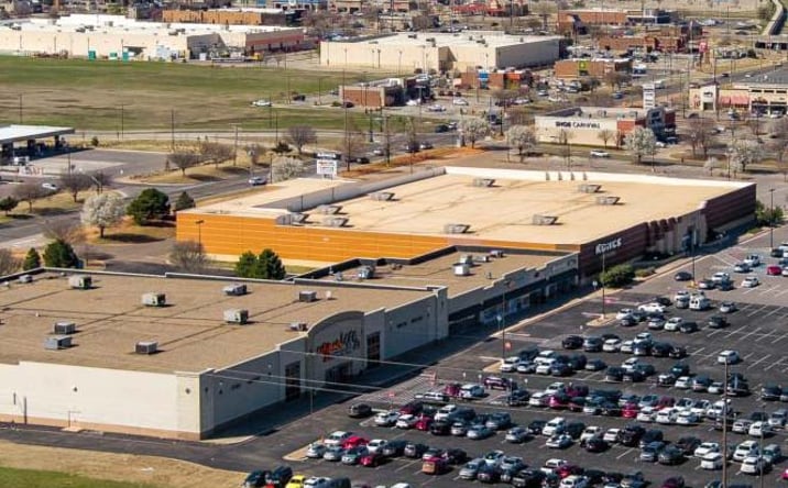 Pictures of Retail property located at 2712 S. Telephone Road, Moore, OK 73160 for lease - image #1