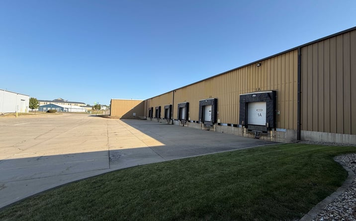 Pictures of Industrial property located at 413-423 Southgate Ct SW, Cedar Rapids, IA 52404 for lease - image #1