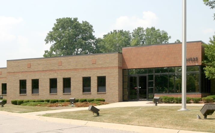 Pictures of Office property located at 34025 Harper Ave, Clinton Township, MI 48035 for lease - image #1