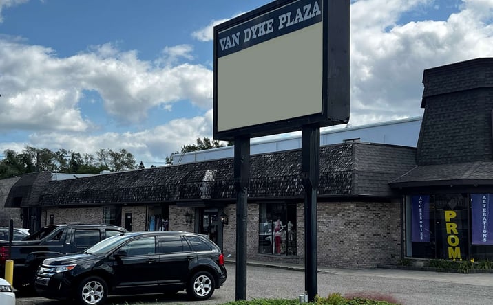 Pictures of Retail, Office property located at 49556 Van Dyke Ave, Shelby, MI 48317 for lease - image #1