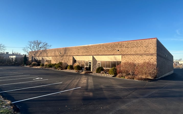 Pictures of Industrial property located at 2661 Metro Blvd, Maryland Heights, MO 63043 for lease - image #1