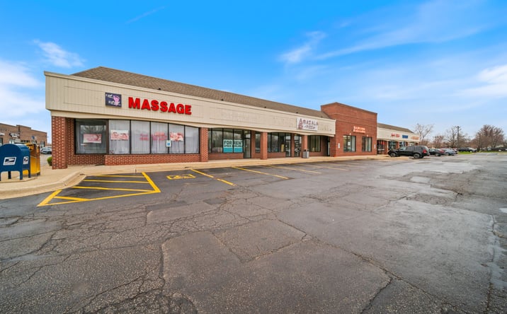 Pictures of Retail, Office, Special Purpose property located at 535 Fairway Dr, Naperville, IL 60563 for lease - image #1