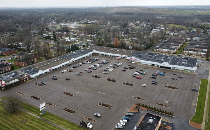 Pictures of Retail, Office, Restaurant property located at 19016-19230 Fort Street, Riverview, MI 48193 for lease - image #1
