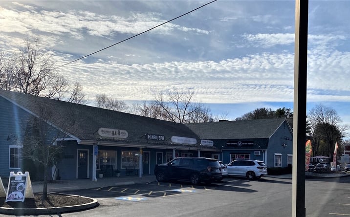 Pictures of Retail, Office property located at 140 Albany Turnpike, Canton, CT 06019 for lease - image #1