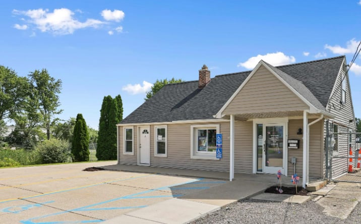 Pictures of Office property located at 10433 N Holly Rd, Holly, MI 48442 for lease - image #1