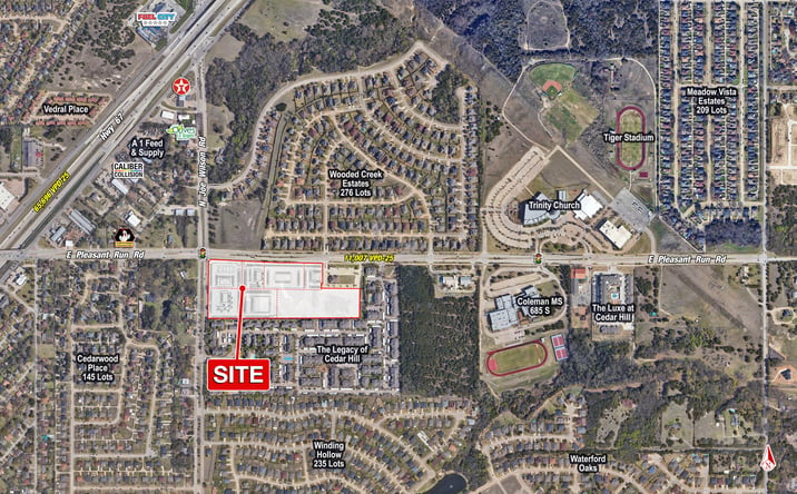 Pictures of Retail property located at 914 E Pleasant Run Rd, Cedar Hill, TX 75104 for lease - image #1