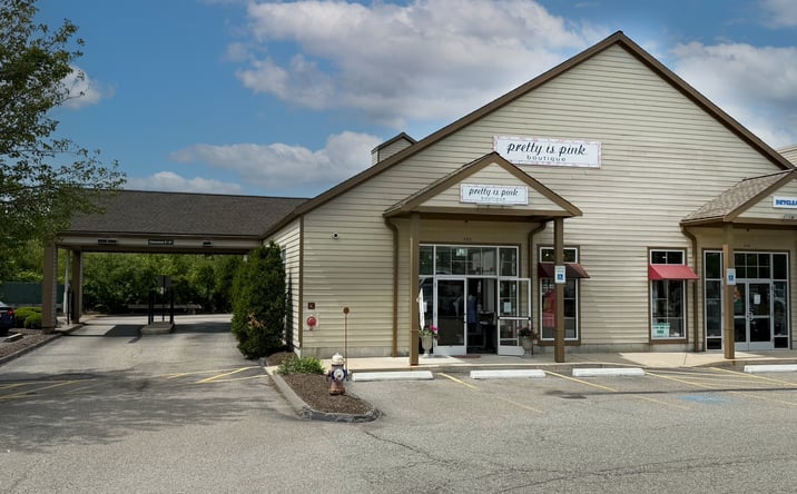 Pictures of Retail, Office, Restaurant property located at 470 King St, Franklin, MA 02038 for lease - image #1