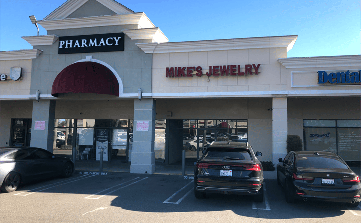 Pictures of Retail property located at 19522-19598 Ventura Blvd, Tarzana, CA 91356 for lease - image #1