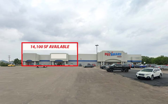 Pictures of Retail property located at 2010 SW Westport Dr, Topeka, KS 66604 for lease - image #1